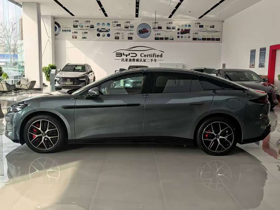BYD HanL 2025 car image #6