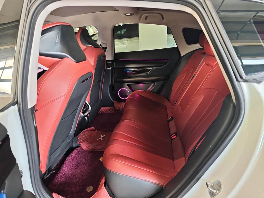 小鹏 小鹏P7 2020 汽车图片 #6