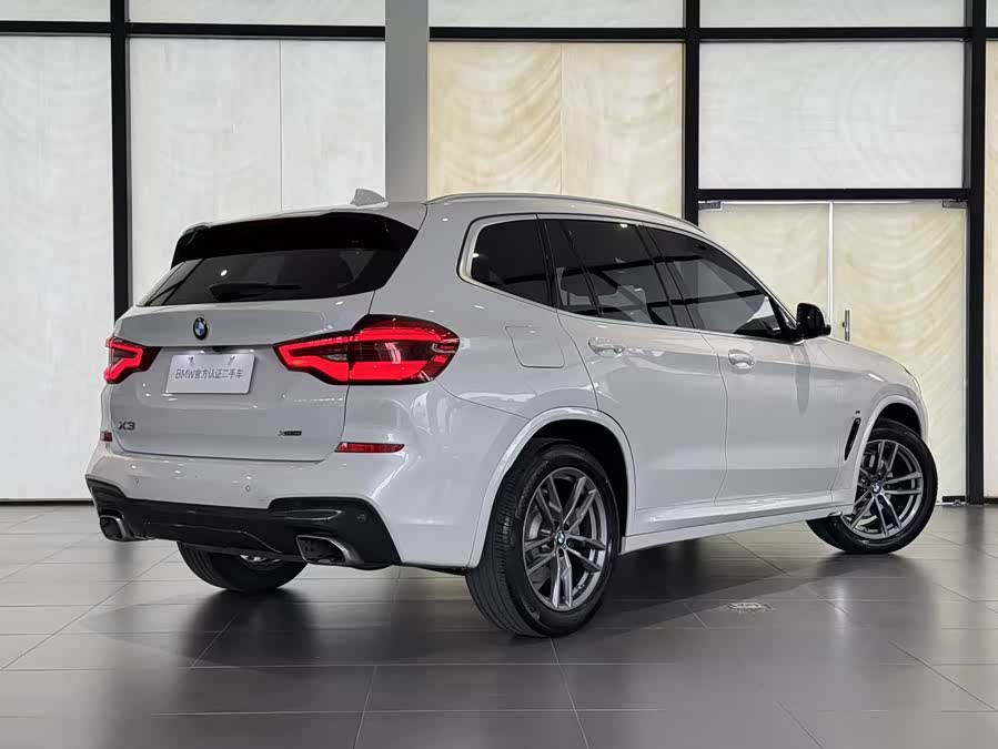 BMW X3 2021 car image #6