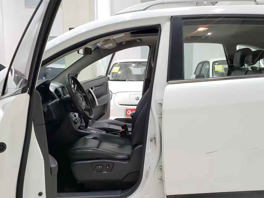 Chevrolet Captiva 2013 imagen de coche #6