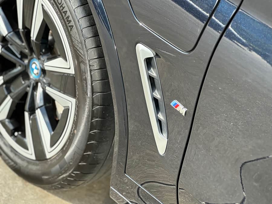 BMW iX3 2023 #6 BMW iX3 2023 car image #6