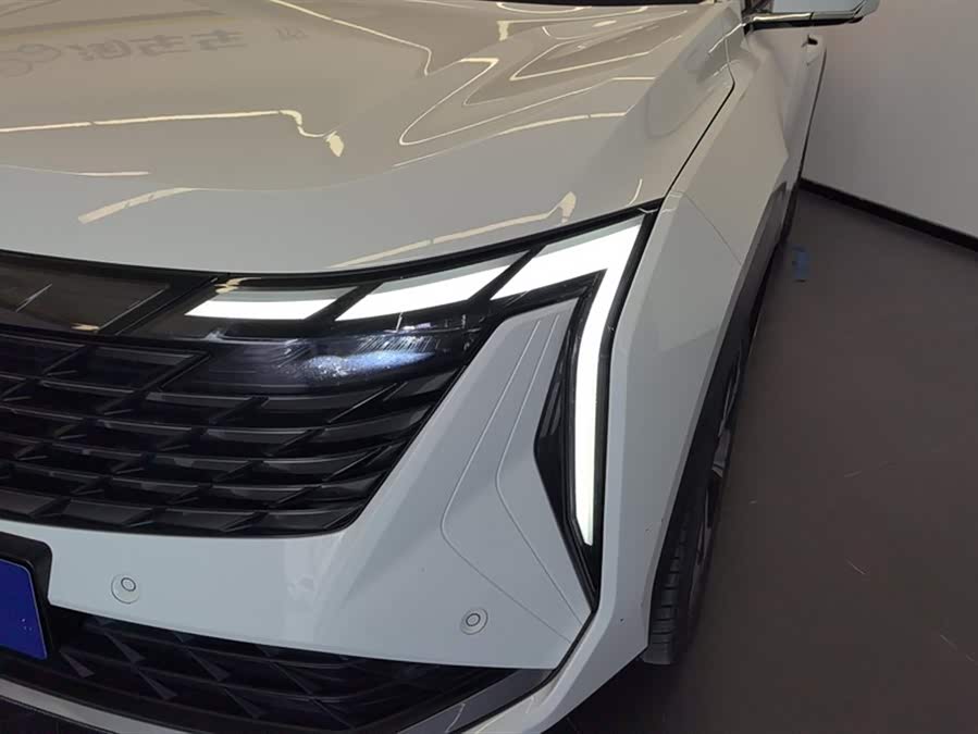 GEELY Boyue L 2023 immagine di auto #6