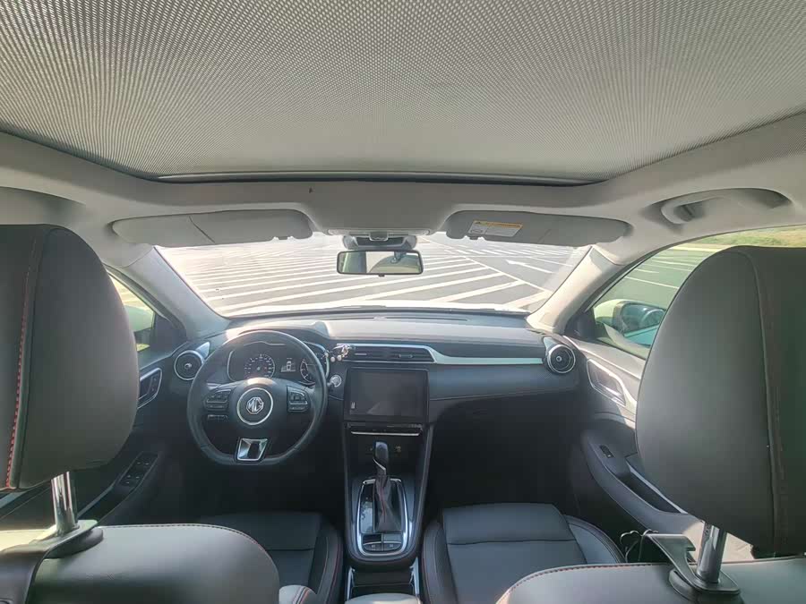 MG ZS 2019 car image #6