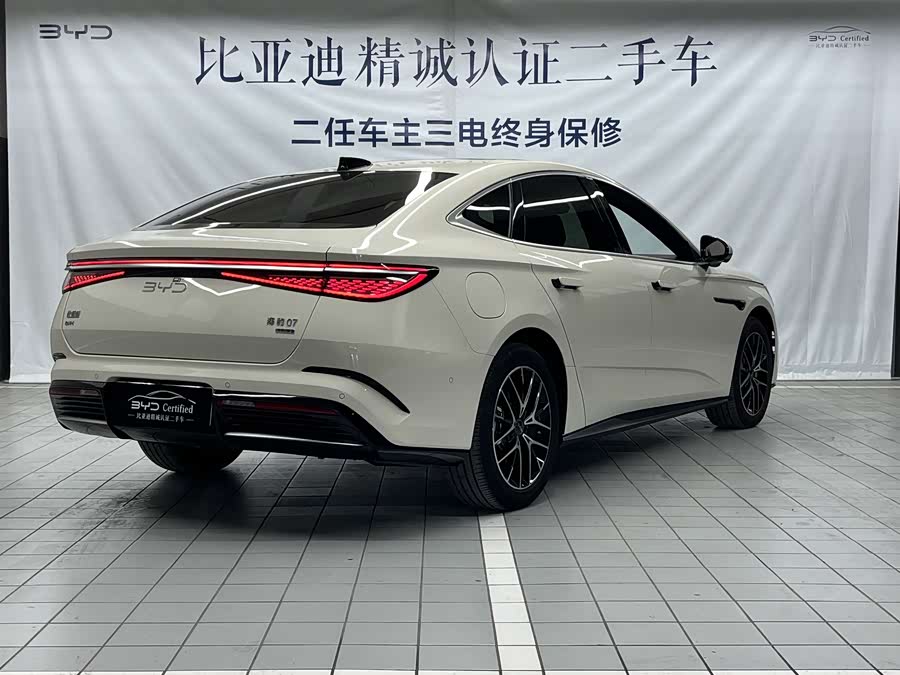 比亚迪 海豹07 DM-i 2025 汽车图片 #6