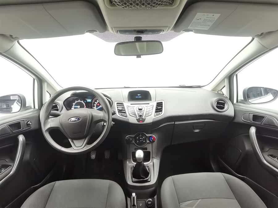 Ford Fiesta 2014 car image #6