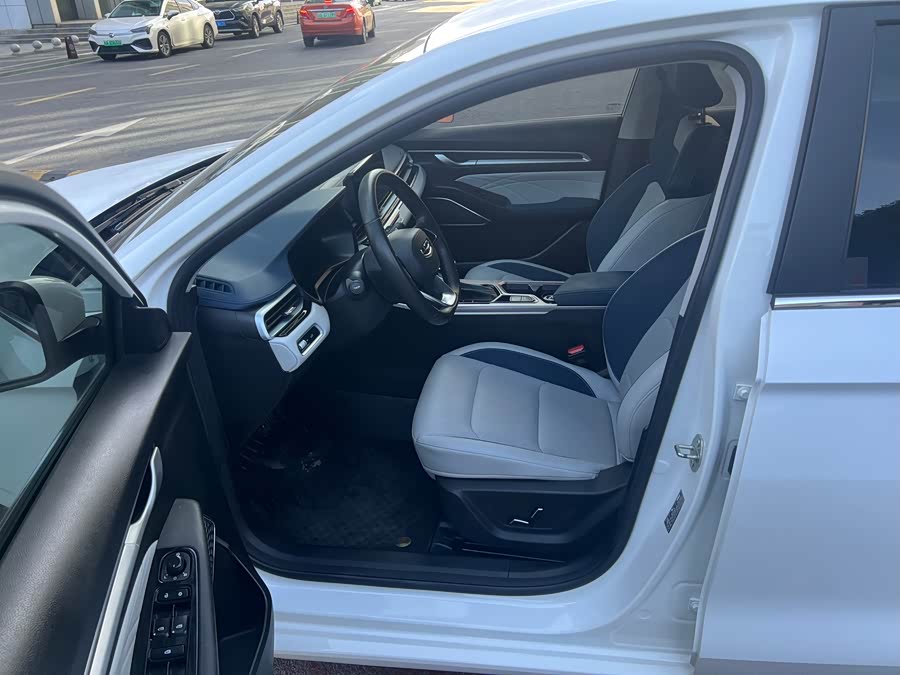 吉利汽车 帝豪 2017 汽车图片 #6