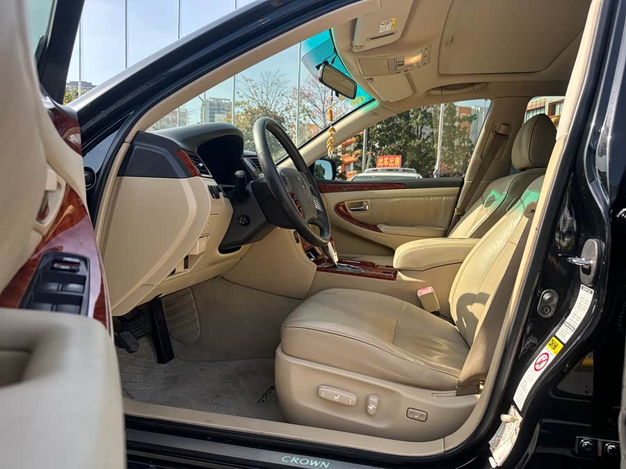 丰田 皇冠 2009 #6 丰田 皇冠 2009 汽车图片 #6