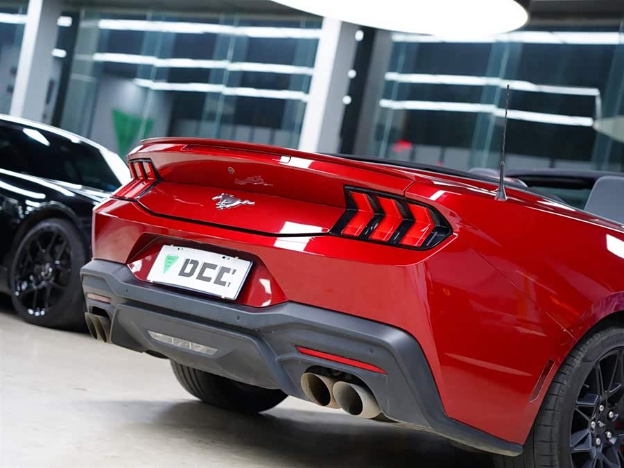 Ford Mustang صورة سيارة #6