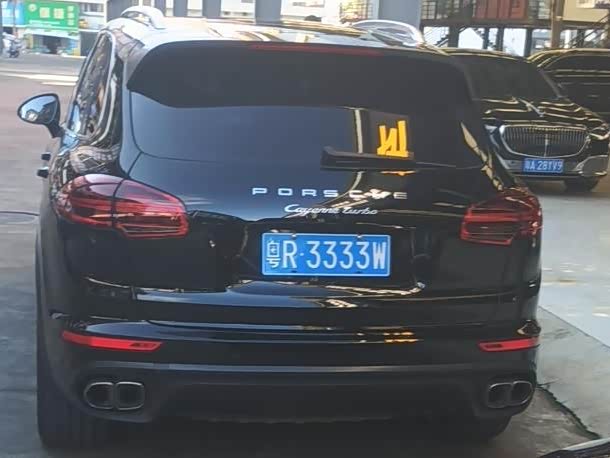 保时捷 Cayenne 2015 汽车图片 #6