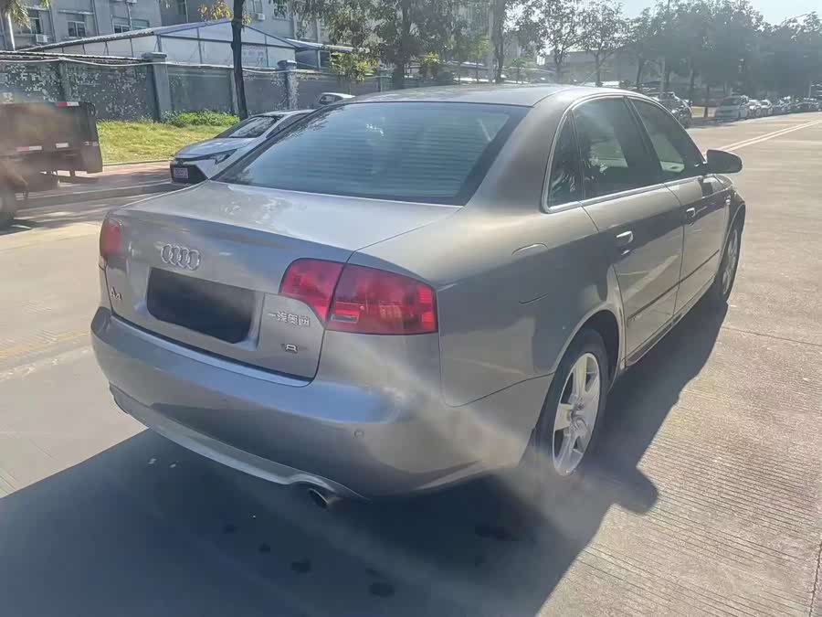 Audi A4 2008 изображение автомобиля #6