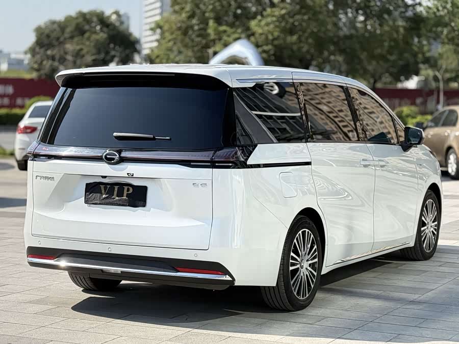 GAC Trumpchi E8 New Energy 2025 car image #6