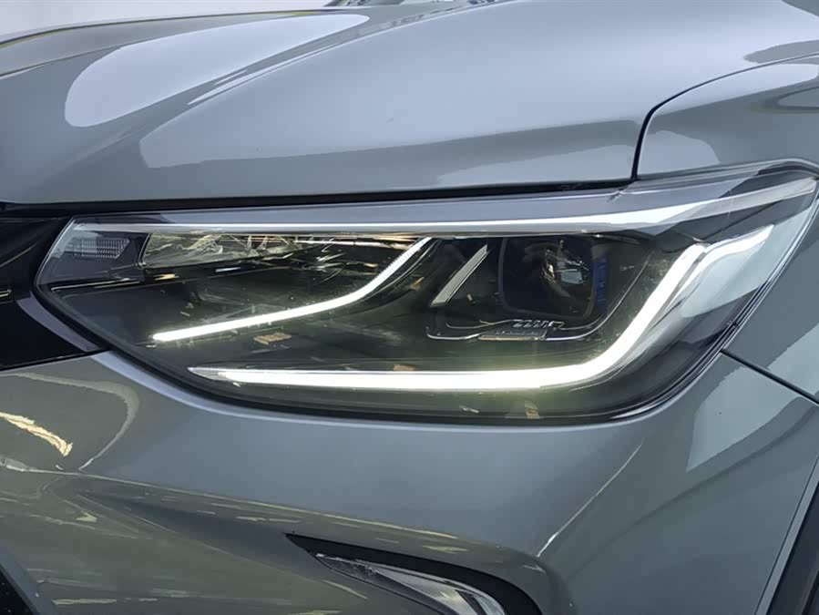 Chevrolet Tracker 2022 car image #6