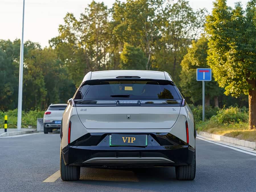 极氪 极氪X 2024 汽车图片 #6