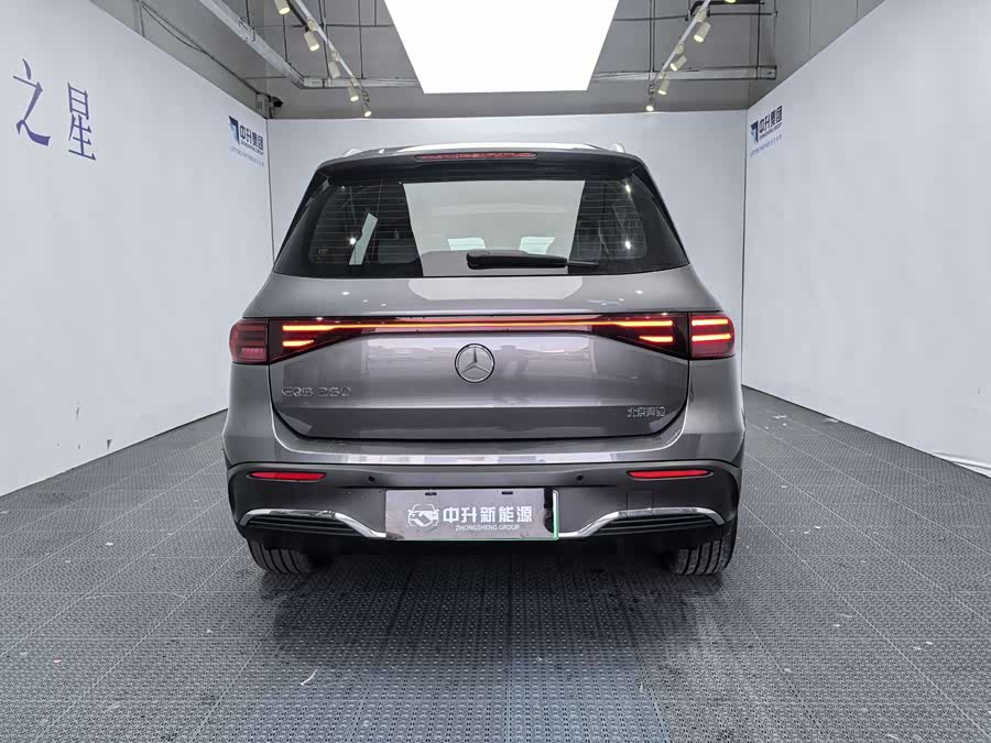 Mercedes-Benz EQB Class 2025 car image #6