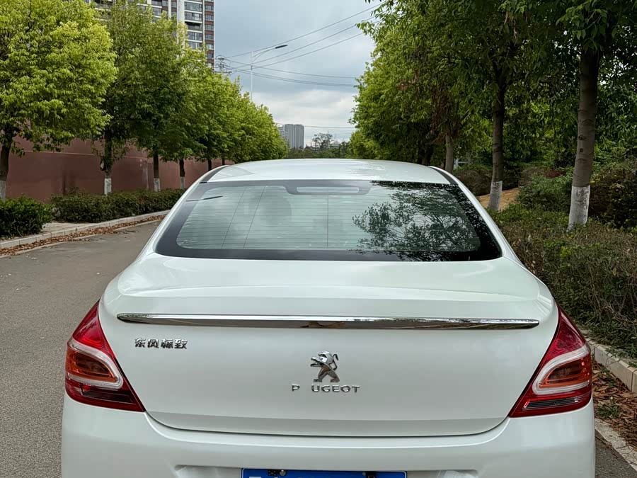 Peugeot 308 2014 #6 Peugeot 308 2014 car image #6