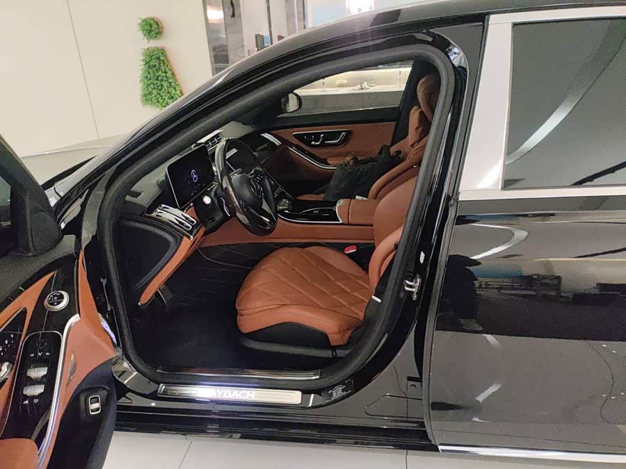Mercedes-Benz Maybach S Class 2022 car image #6