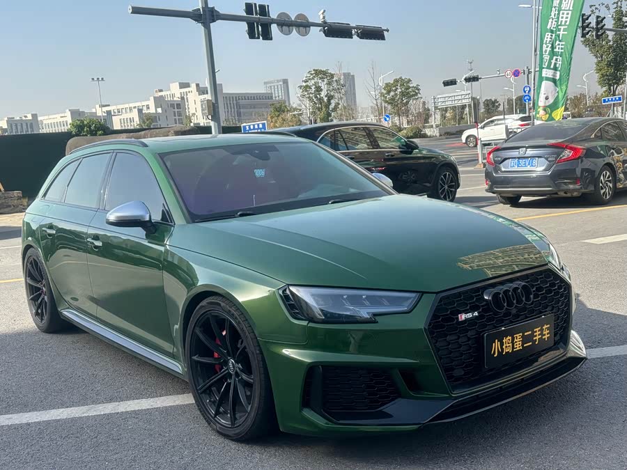 Audi RS 4 2019 car image #6