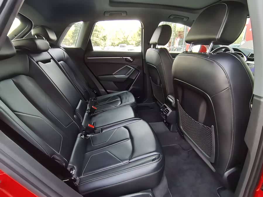Audi Q3 2015 immagine di auto #6