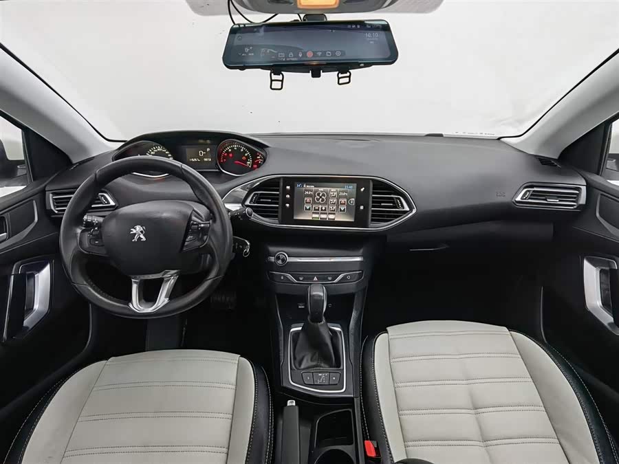 Peugeot 308S 2015 car image #6