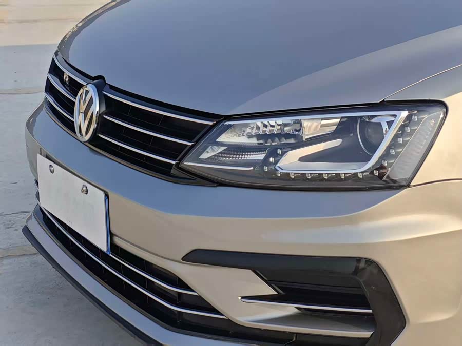 Volkswagen Sagitar 2019 imagem de carro #6