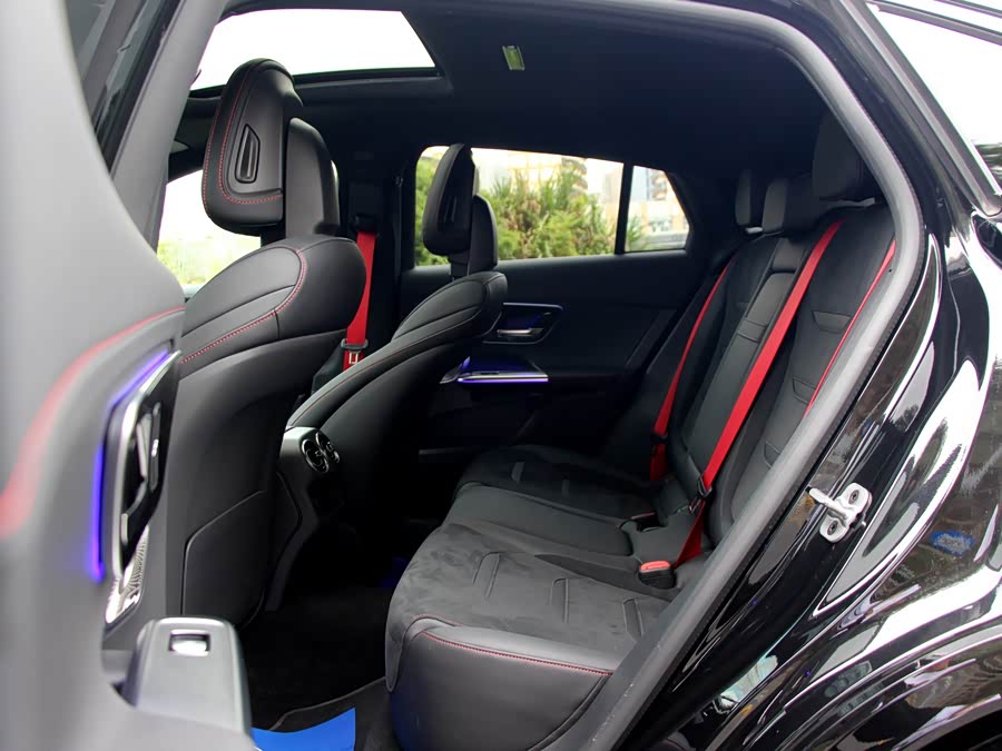 Mercedes-Benz GLC Coupe AMG 2024 صورة سيارة #6