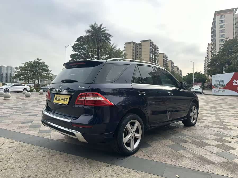 Mercedes-Benz M Class 2014 car image #6