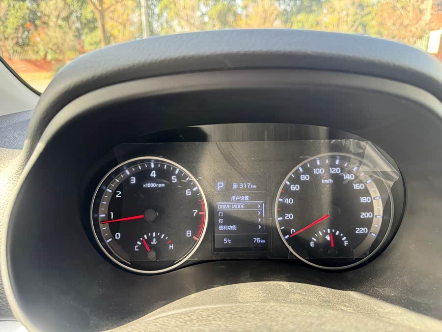 起亚 奕跑 2025 汽车图片 #6