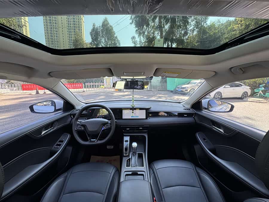 Roewe i5 2023 car image #6