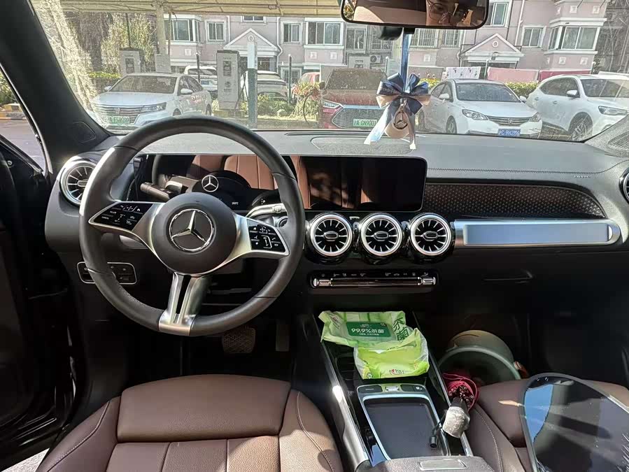 Mercedes-Benz EQB Class 2025 car image #6