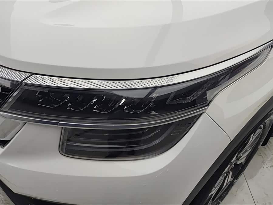 Kia Stonic 2019 car image #6