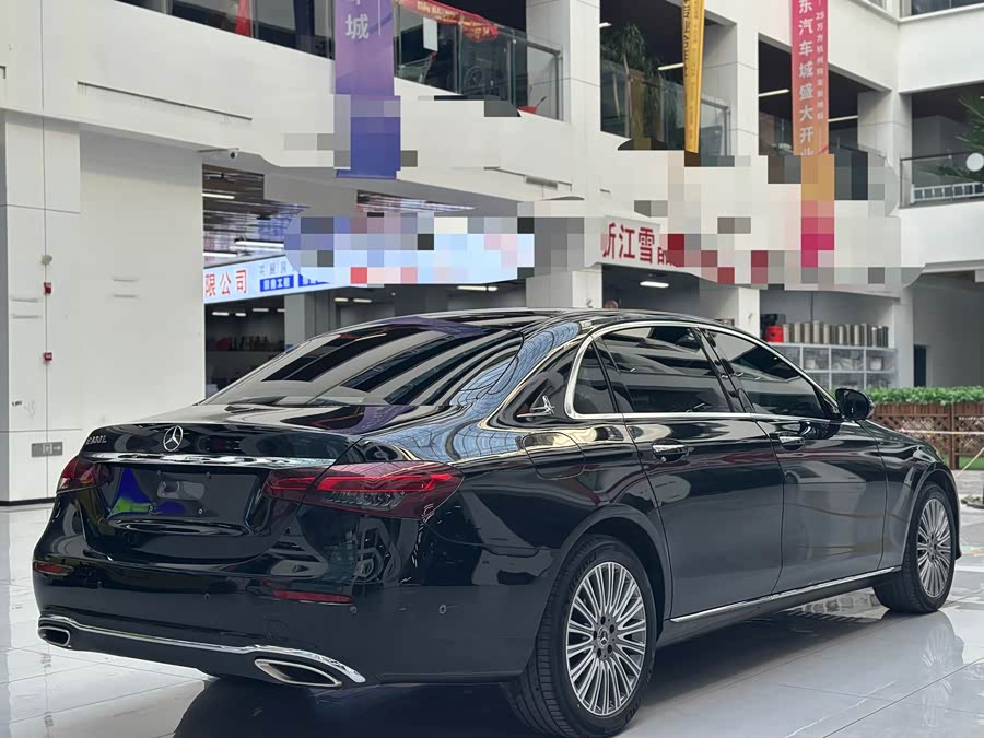 Mercedes-Benz E Class 2023 car image #6