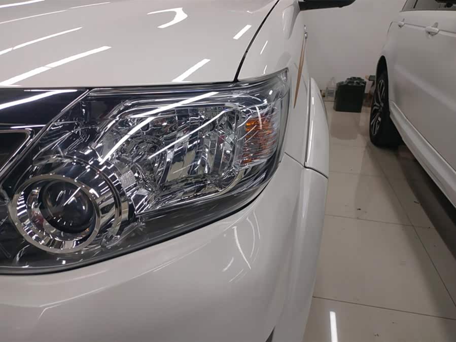 Toyota Fortuner 2016 immagine di auto #6