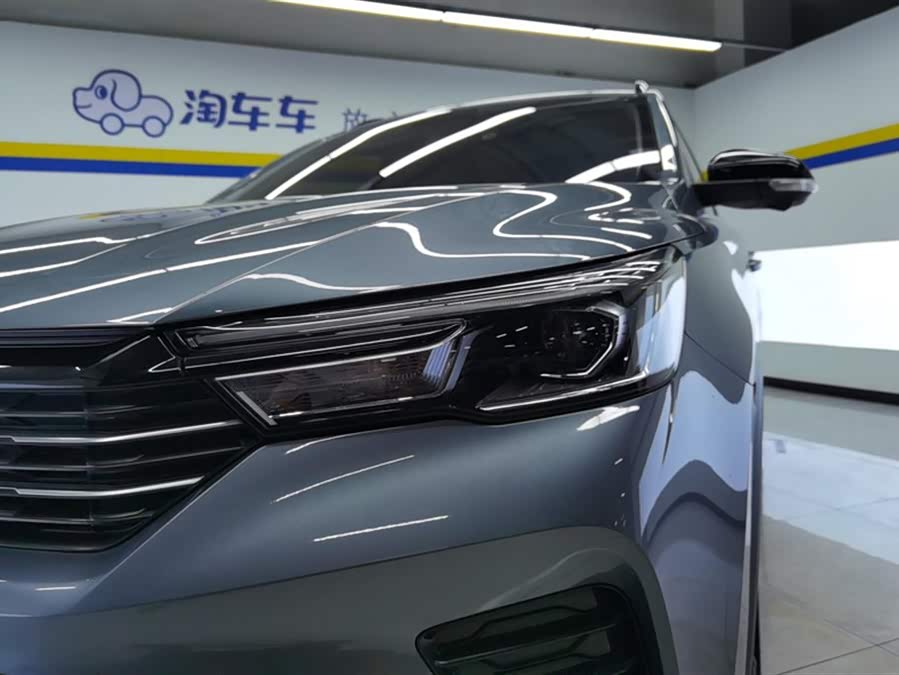Roewe RX3 2022 car image #6