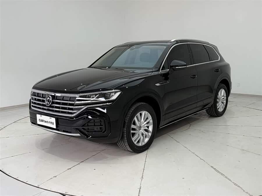 Volkswagen Touareg 2023 immagine di auto #6