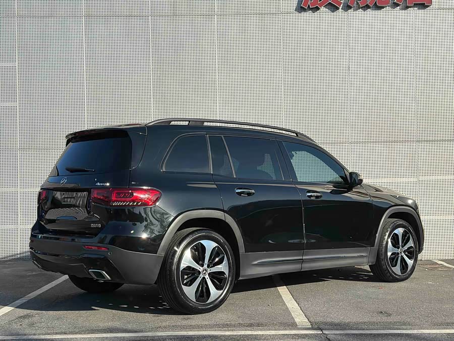 Mercedes-Benz GLB Class 2022 #6 Mercedes-Benz GLB Class 2022 car image #6