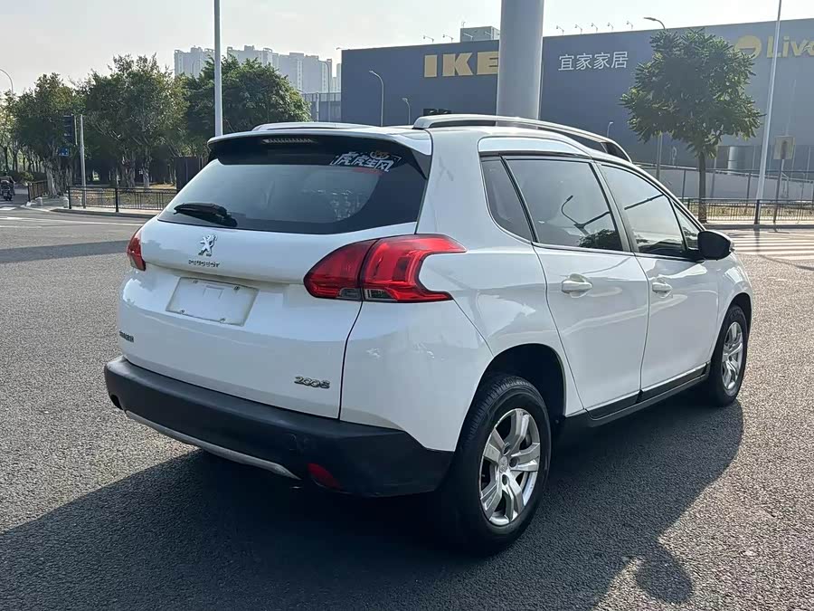 Peugeot 2008 2014 car image #6
