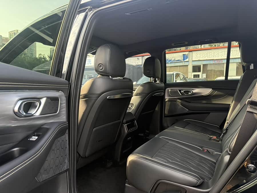 GAC Trumpchi GS8 2023 #6 GAC Trumpchi GS8 2023 car image #6