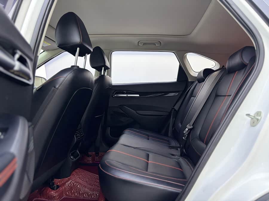 Kia Stonic 2022 immagine di auto #6