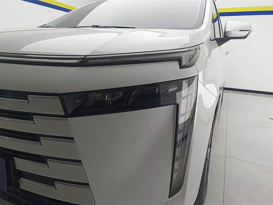 GAC Trumpchi E8 2024 car image #6