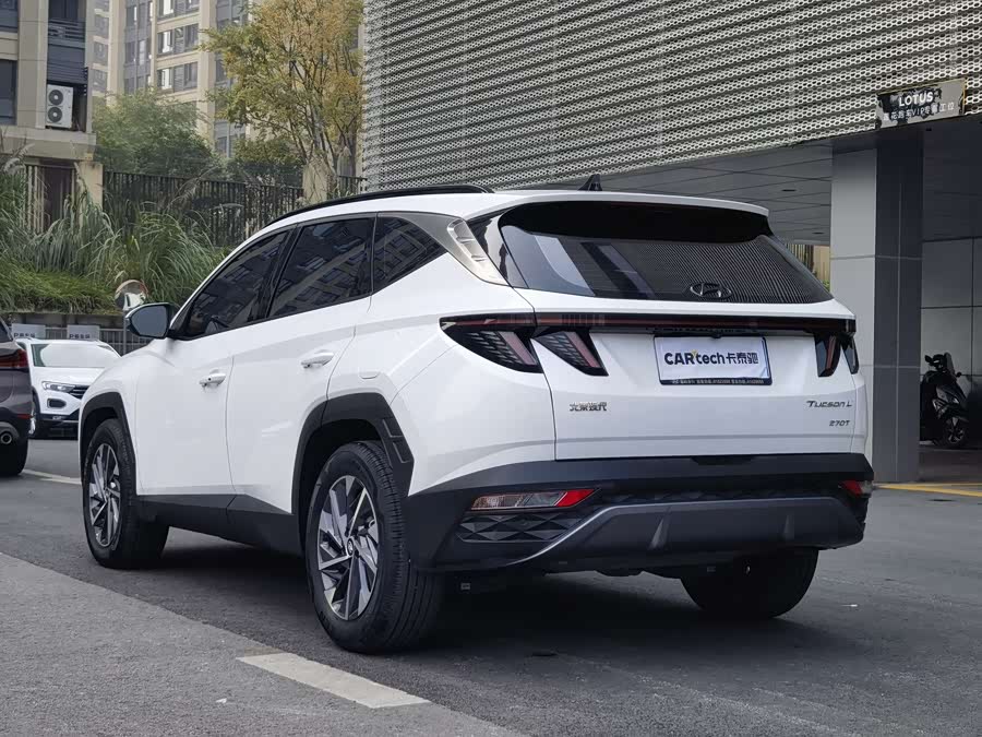 Hyundai Tucson 2022 car image #6