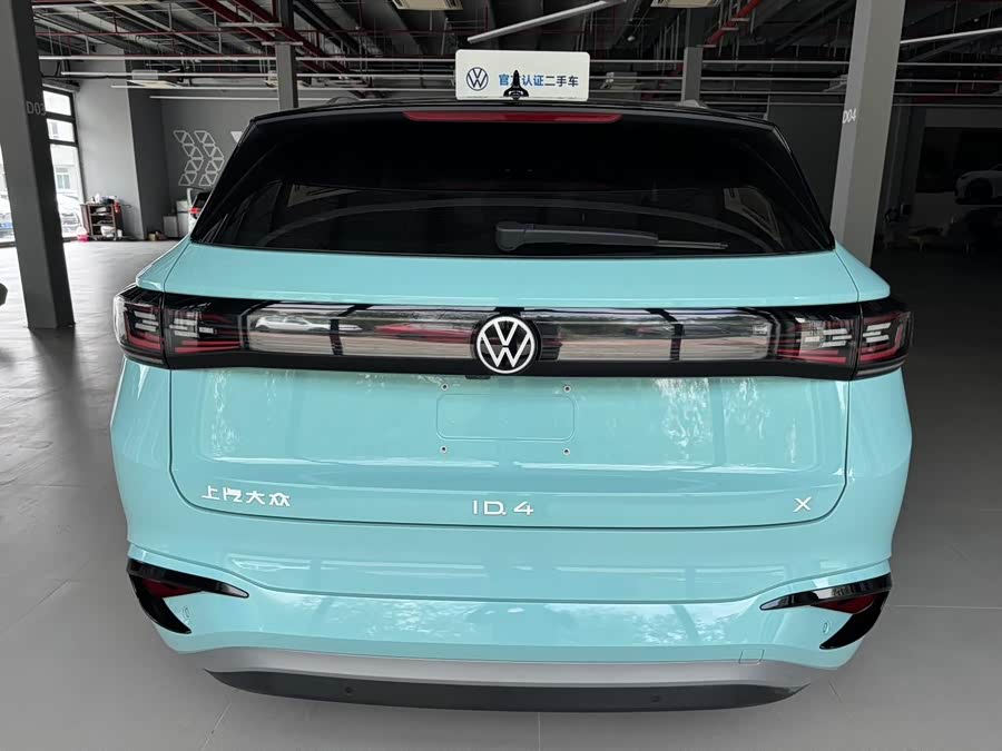 Volkswagen ID.4 X 2023 car image #6