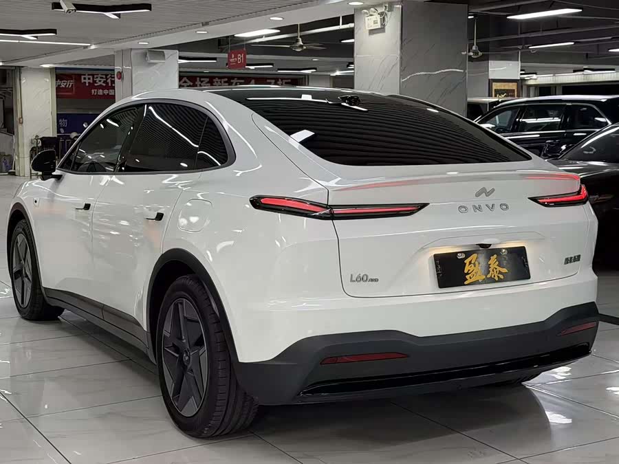 2025 car image #6