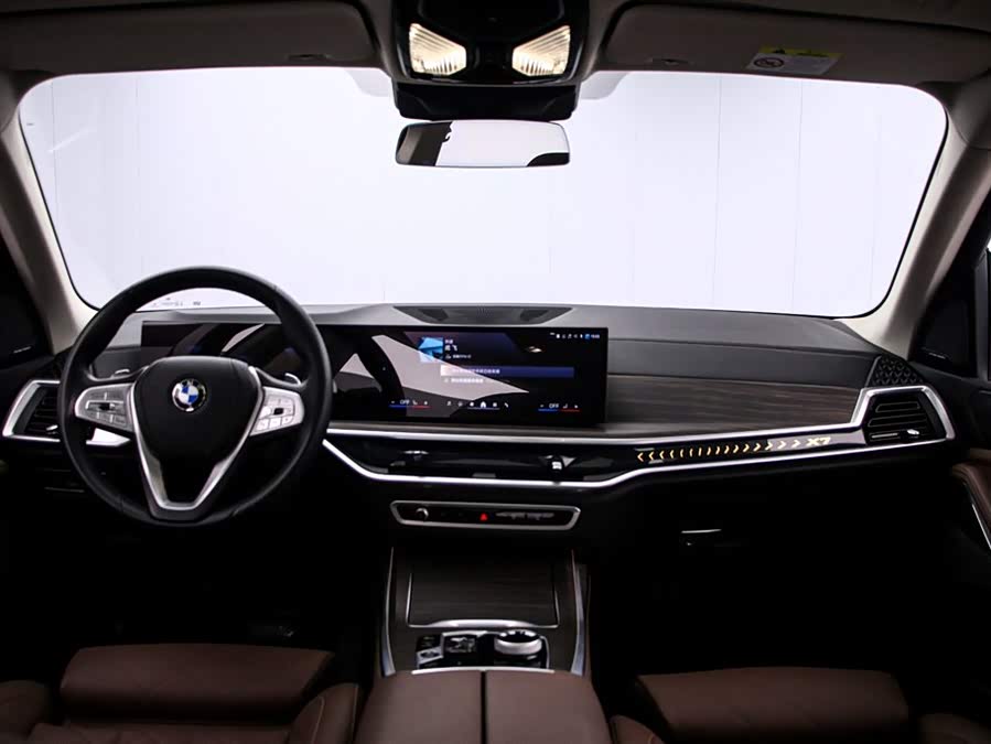 BMW X7 2023 immagine di auto #6