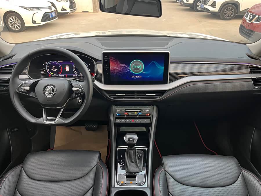 Skoda Kodiaq GT 2022 #6 Skoda Kodiaq GT 2022 car image #6