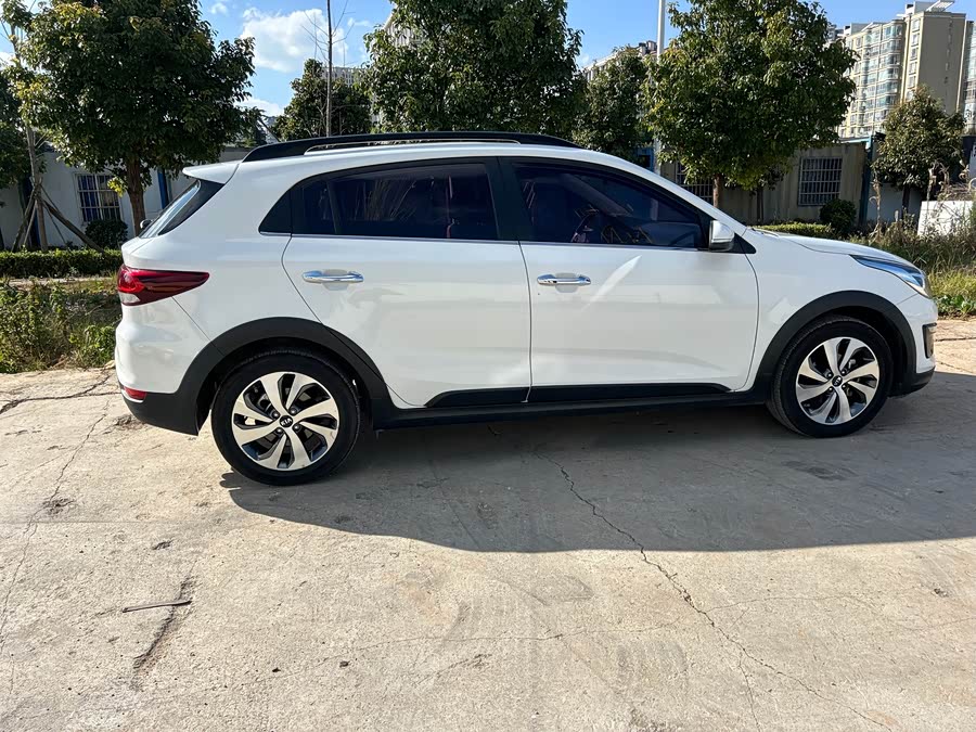 Kia Rio Cross 2018 صورة سيارة #6