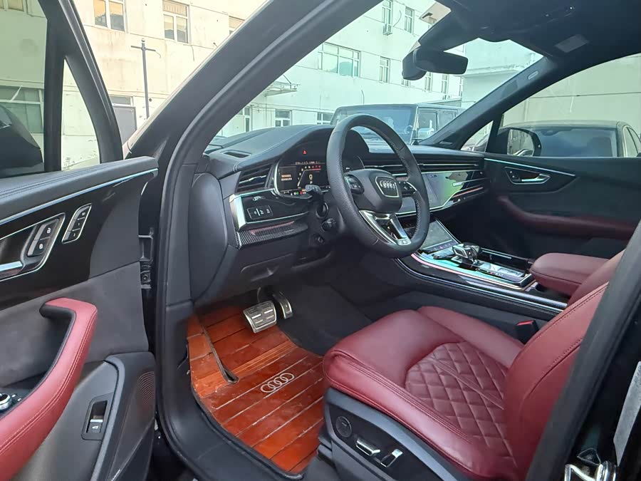 Audi SQ7 2024 #6 Audi SQ7 2024 car image #6