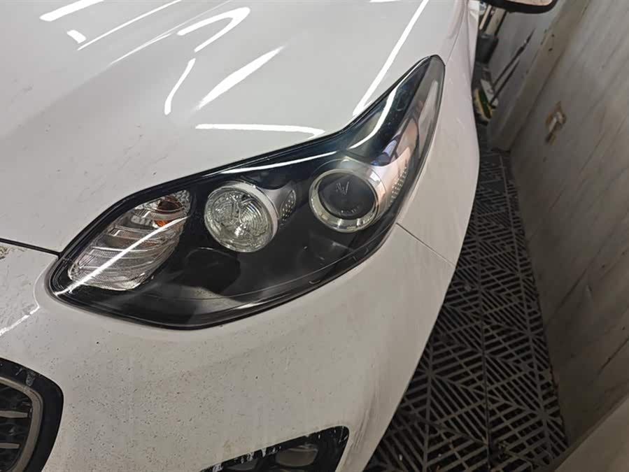 Kia KX5 2017 car image #6