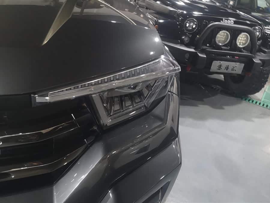 Tank 400 2025 car image #6