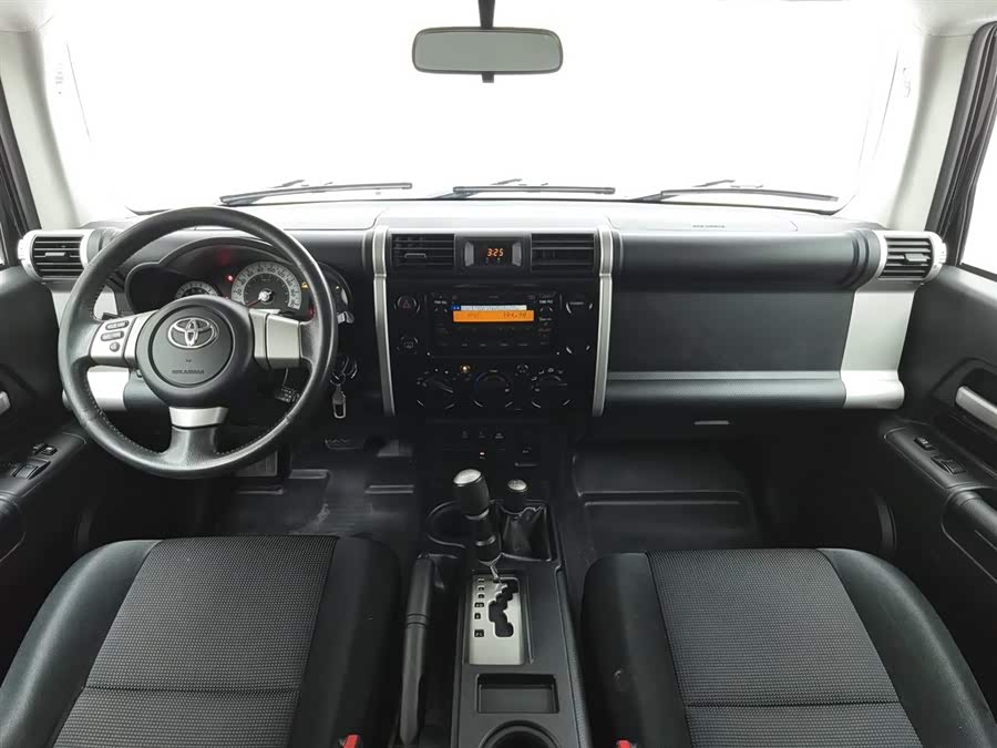 Toyota FJ Cruiser 2008 immagine di auto #6