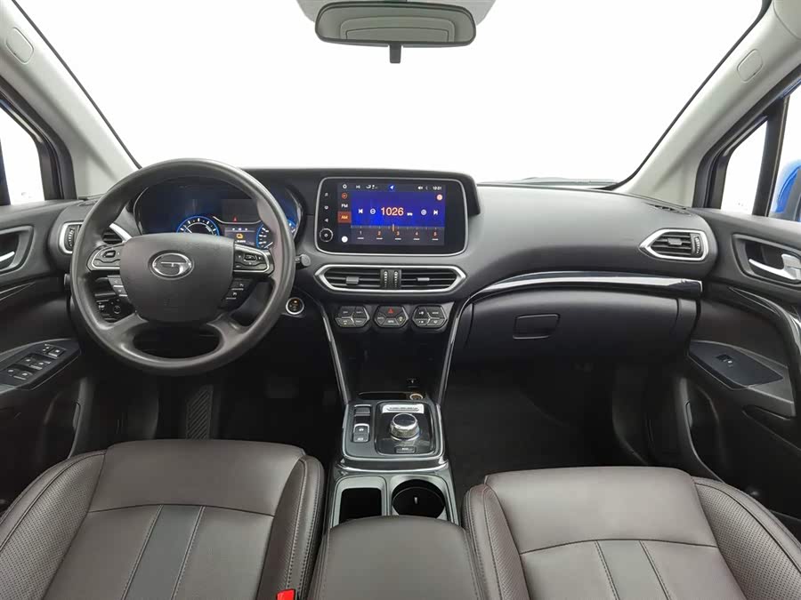 GAC ix4 2018 #6 GAC ix4 2018 car image #6